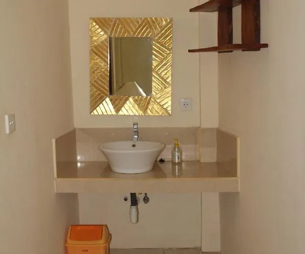 Guest house Bungsil Gading 3*